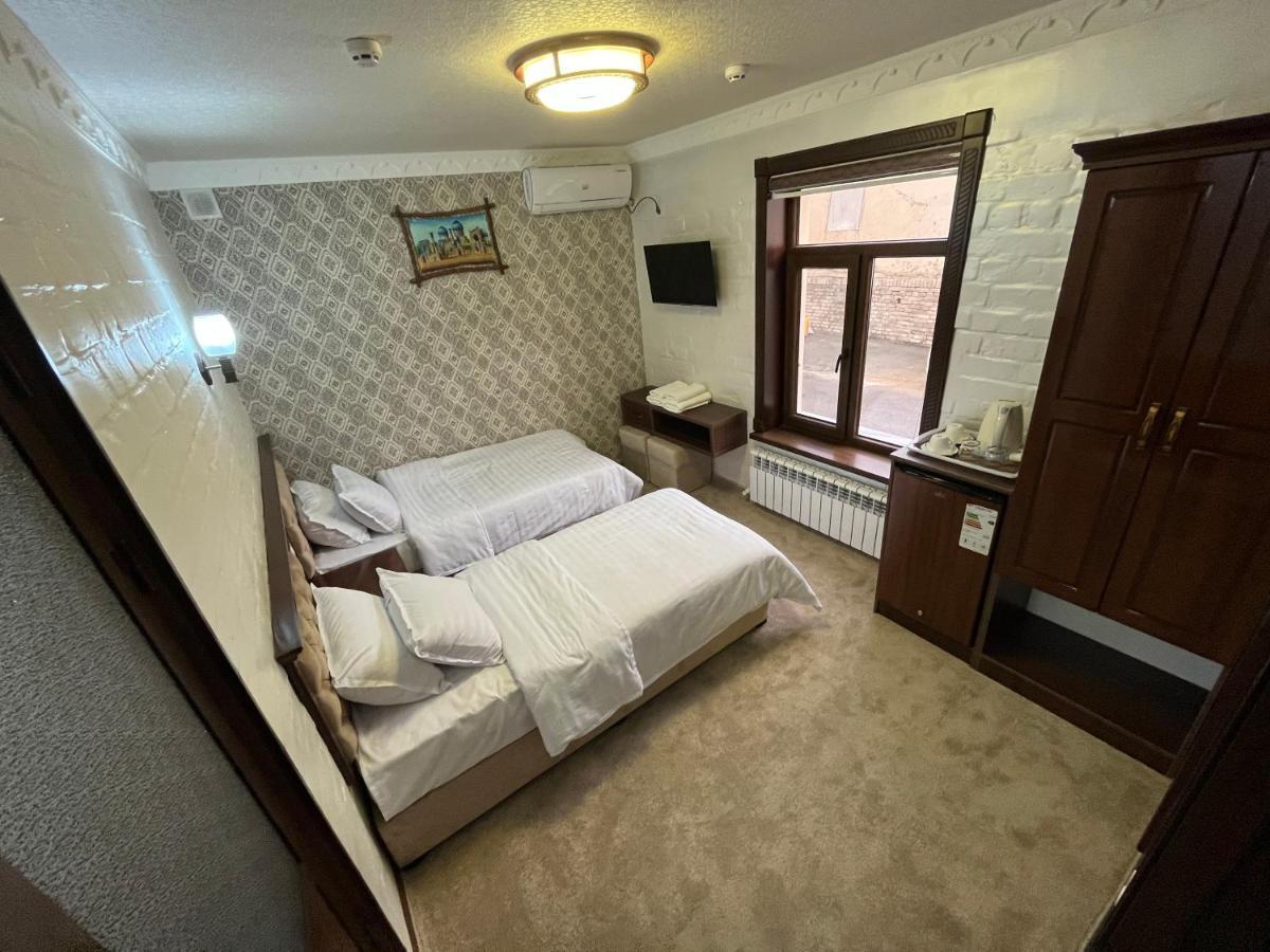 Hotel Grand Marakand Самарканд Екстериор снимка