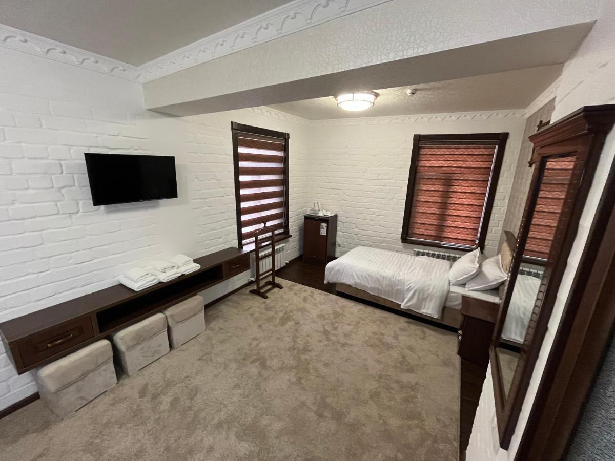 Hotel Grand Marakand Самарканд Екстериор снимка